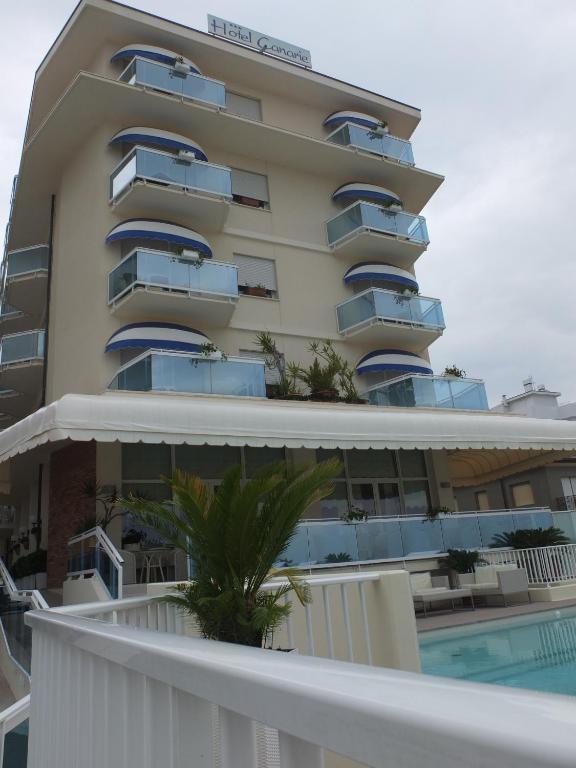 Hotel Canarie リド・ディ・イエゾロ エクステリア 写真